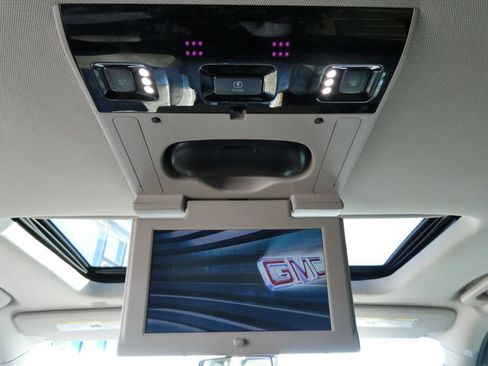 Used 2019 GMC Yukon Denali w/ Denali Ultimate Package image 34