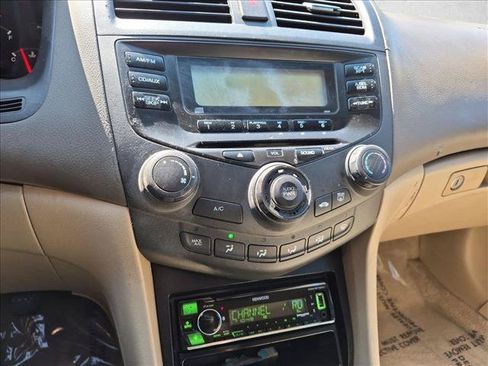 Used 2004 Honda Accord LX image 13