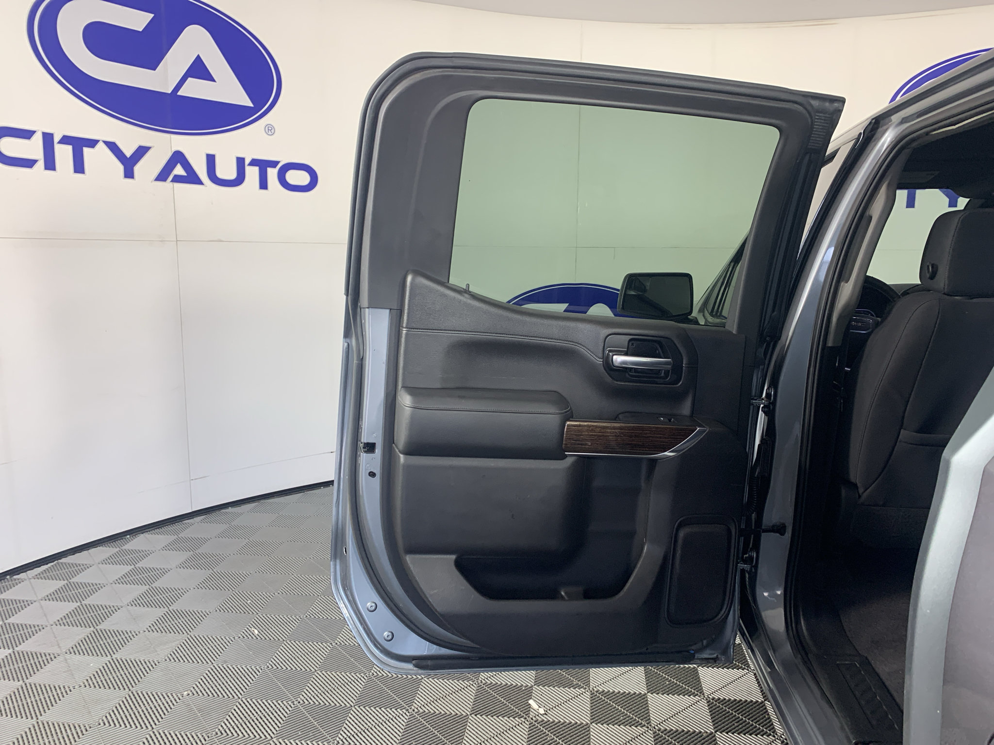 Used 2020 GMC Sierra 1500 Elevation w/ Elevation Value Package RWD image 26