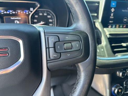 Used 2021 GMC Yukon SLT w/ SLT Luxury Plus Package AWD/4WD image 16