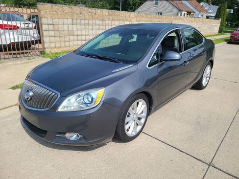 Used 2012 Buick Verano FWD image 4