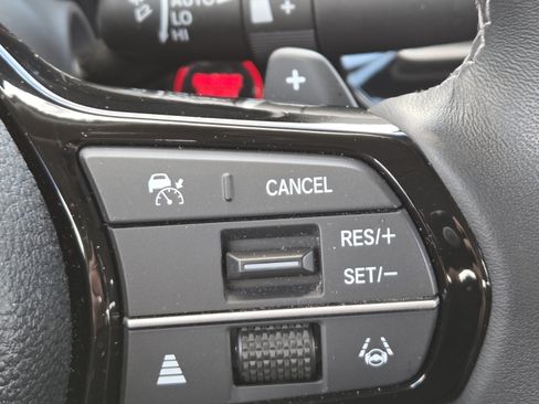 Used 2023 Honda Civic Touring image 9