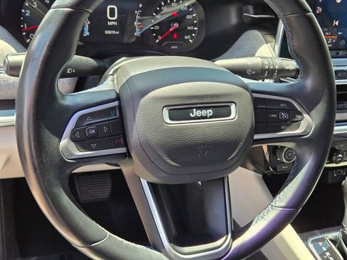 Used 2022 Jeep Compass Latitude w/ Convenience Group FWD image 25