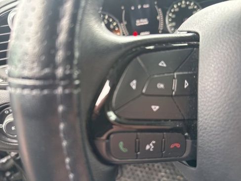 Used 2016 Jeep Renegade Latitude image 15