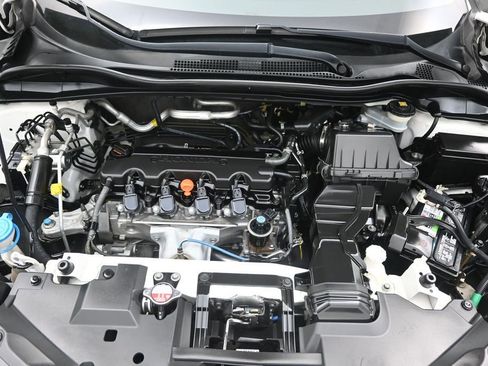 Used 2021 Honda HR-V EX image 12
