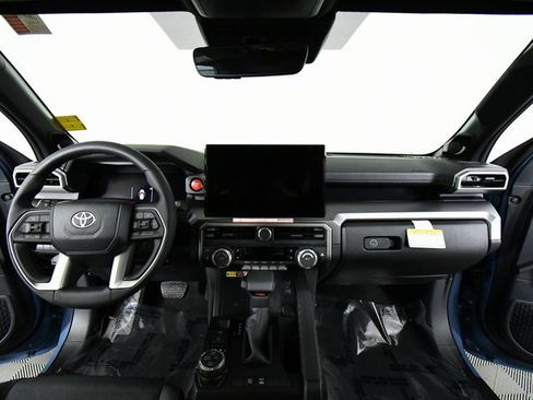 New 2026 Toyota 4Runner TRD Off-Road Premium image 18