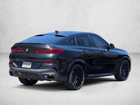 Used 2022 BMW X6 xDrive40i w/ M Sport Package AWD/4WD image 5