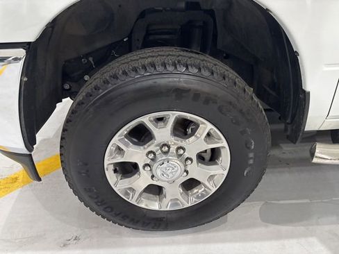 Used 2024 RAM 2500 Laramie w/ Safety Group AWD/4WD image 43