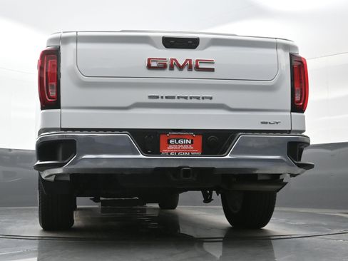 Used 2025 GMC Sierra 1500 SLT AWD/4WD image 29