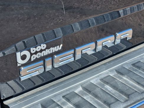 Used 2017 GMC Sierra 1500 SLT AWD/4WD image 31