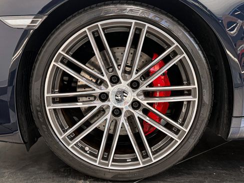 Used 2018 Porsche 911 Carrera S RWD image 10