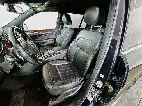 Used 2018 Mercedes-Benz GLS 450 4MATIC image 30