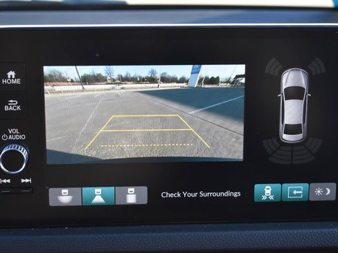 Used 2024 Honda Civic Touring image 11