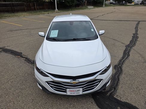 Used 2020 Chevrolet Malibu LT FWD image 12