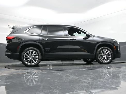 Used 2025 Buick Enclave Preferred w/ Power Package AWD/4WD image 54