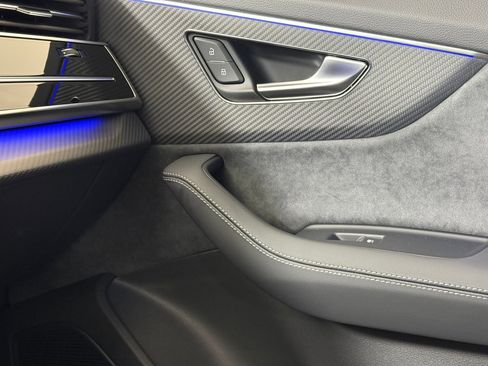 New 2026 Audi SQ7 Premium Plus AWD/4WD image 27