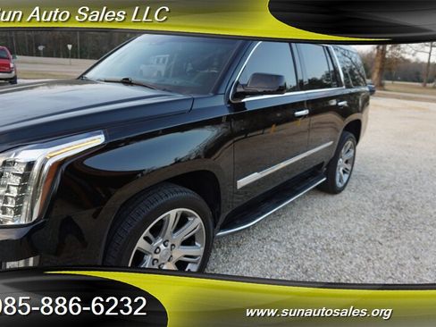 Used 2015 Cadillac Escalade Premium image 7