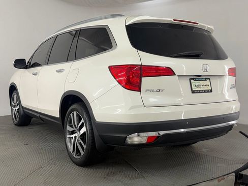Used 2018 Honda Pilot Elite image 7