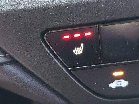 Used 2023 Honda Accord EX image 29