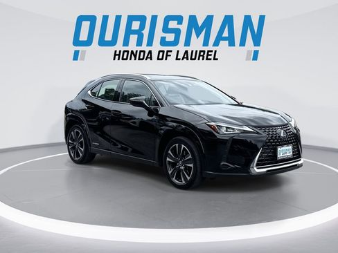 Used 2022 Lexus UX 250h w/ Premium Package AWD/4WD image 2