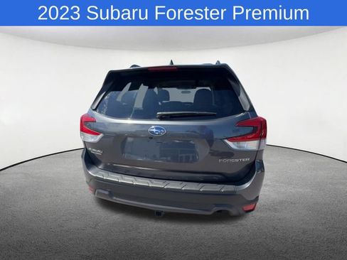Used 2023 Subaru Forester Premium AWD/4WD image 8