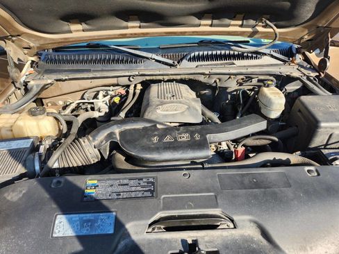 Used 2004 GMC Yukon XL SLT w/ Preferred Equipment Group image 17