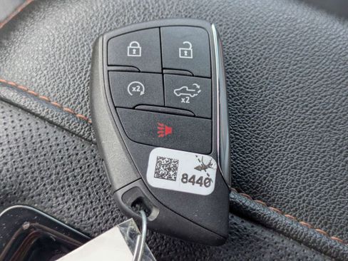 Used 2022 GMC Sierra 1500 AT4 w/ AT4 Premium Package AWD/4WD image 27