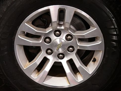 Used 2016 Chevrolet Silverado 1500 LT w/ All Star Edition AWD/4WD image 9
