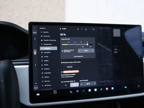 Used 2023 Tesla Model X Plaid image 31