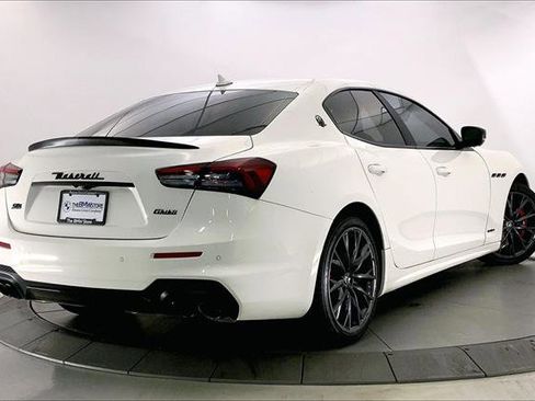 Used 2021 Maserati Ghibli S GranSport Q4 image 12