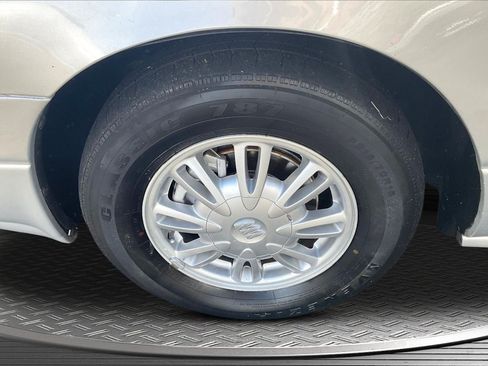 Used 2003 Buick Le Sabre Custom w/ Best Seller Package FWD image 30