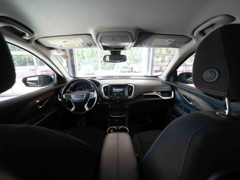 Used 2021 GMC Terrain SLE w/ Elevation Edition FWD image 19