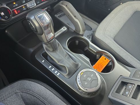 Used 2023 Ford Bronco Big Bend image 29