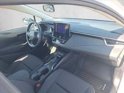 Used 2024 Toyota Corolla LE FWD image 18