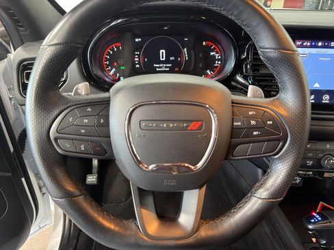Used 2025 Dodge Durango GT w/ Trailer Tow Group IV AWD/4WD image 6