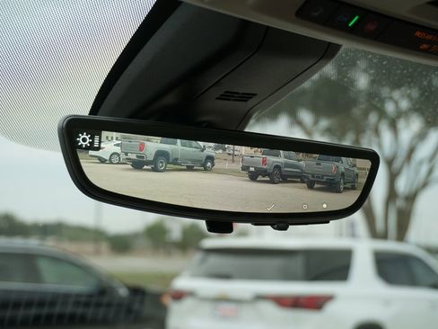 Used 2021 GMC Yukon XL Denali w/ Denali Premium Package image 43