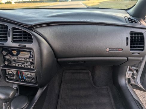 Used 2005 Chevrolet Monte Carlo SS w/ Preferred Equipment Group image 21