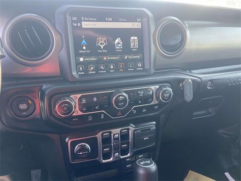 Used 2021 Jeep Wrangler Unlimited Sport image 24