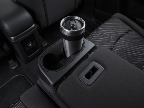 Used 2018 Dodge Journey SE w/ Popular Equipment Group FWD image 34