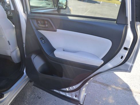 Used 2014 Subaru Forester 2.5i Premium w/ Popular Package #1 image 28