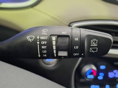 Used 2020 Hyundai Santa Fe SEL w/ Convenience + Premium Package image 20