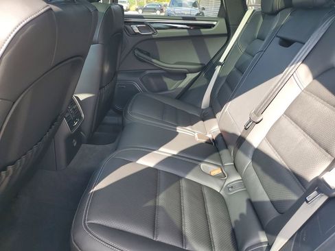 New 2026 Porsche Macan S image 20