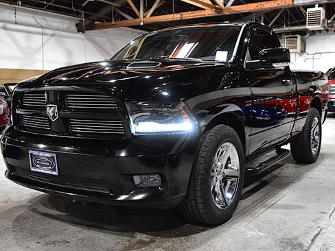 Used 2012 RAM 1500 Sport w/ Remote Start & Security Group AWD/4WD image 3