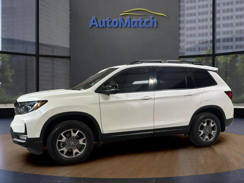 Used 2023 Honda Passport TrailSport image 5