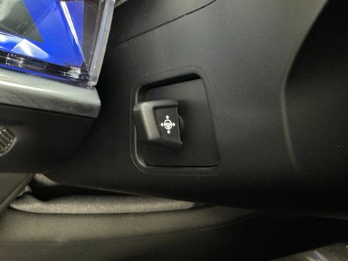 Used 2024 BMW i7 eDrive50 w/ Premium Package image 20