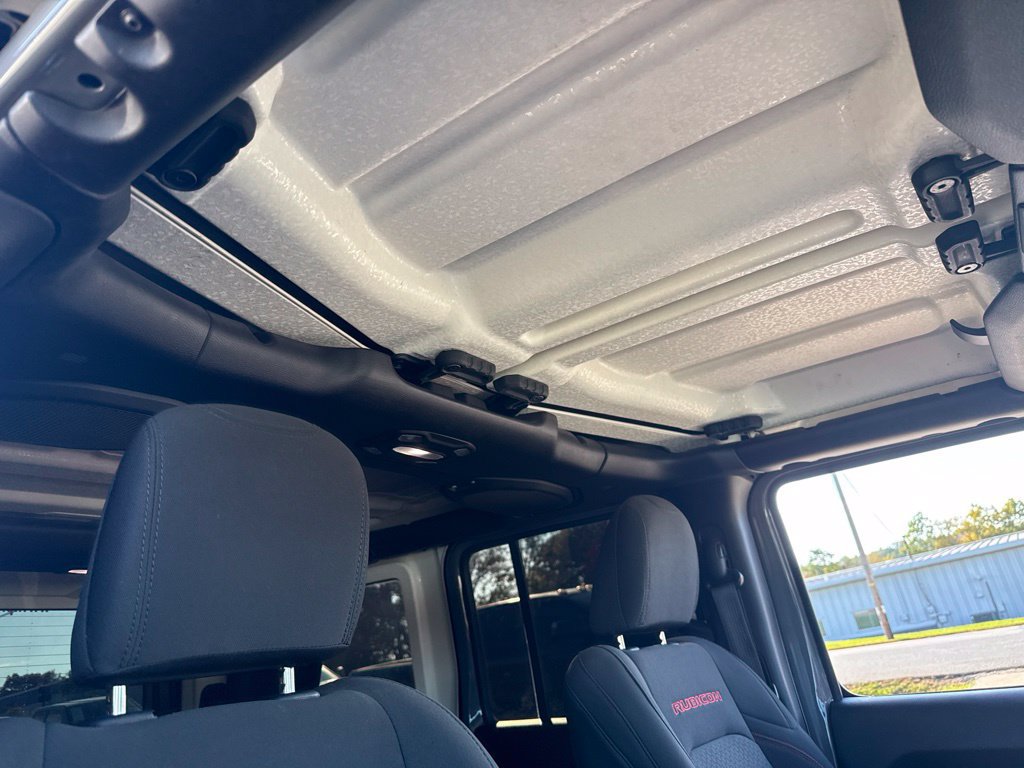 Used 2018 Jeep Wrangler Unlimited Rubicon AWD/4WD image 41