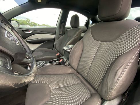 Used 2015 Dodge Dart SXT FWD image 9
