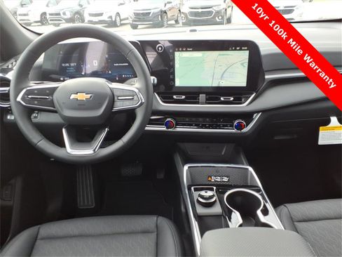 New 2026 Chevrolet Equinox LT w/ Convenience Package II image 12