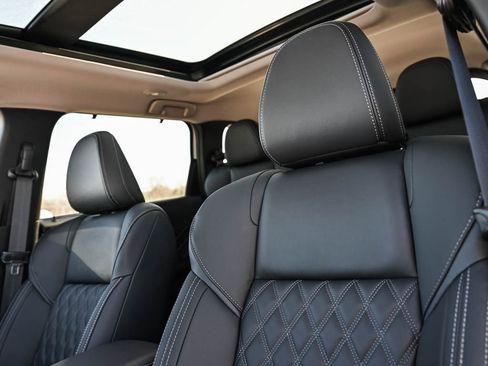 New 2025 Mitsubishi Outlander SEL image 20