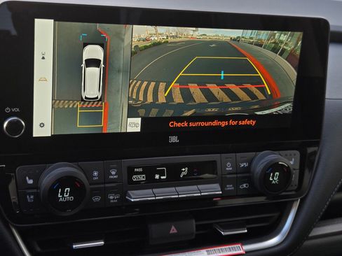 Certified 2026 Toyota Grand Highlander Platinum image 16